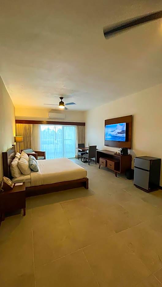 The Mint Resort Isla Mujeres