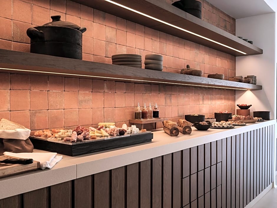 Minois Sugarcube Suites