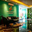 Sans Hotel Box Mansion Surabaya by RedDoorz
