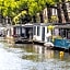 Amsterdam-Houseboat-Amstel