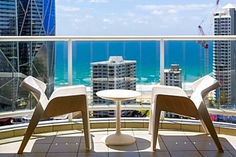 Luxury Privately Owned Ocean View Studio O4KS Gold Tower