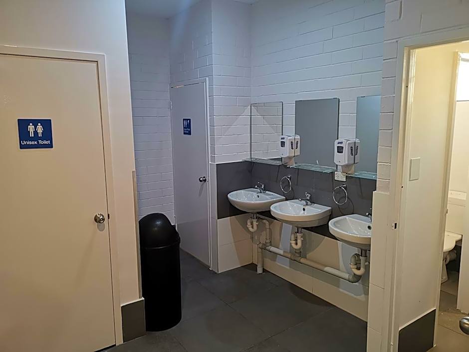 Quokka Backpackers Hostel Perth - note - Valid passport required to check in