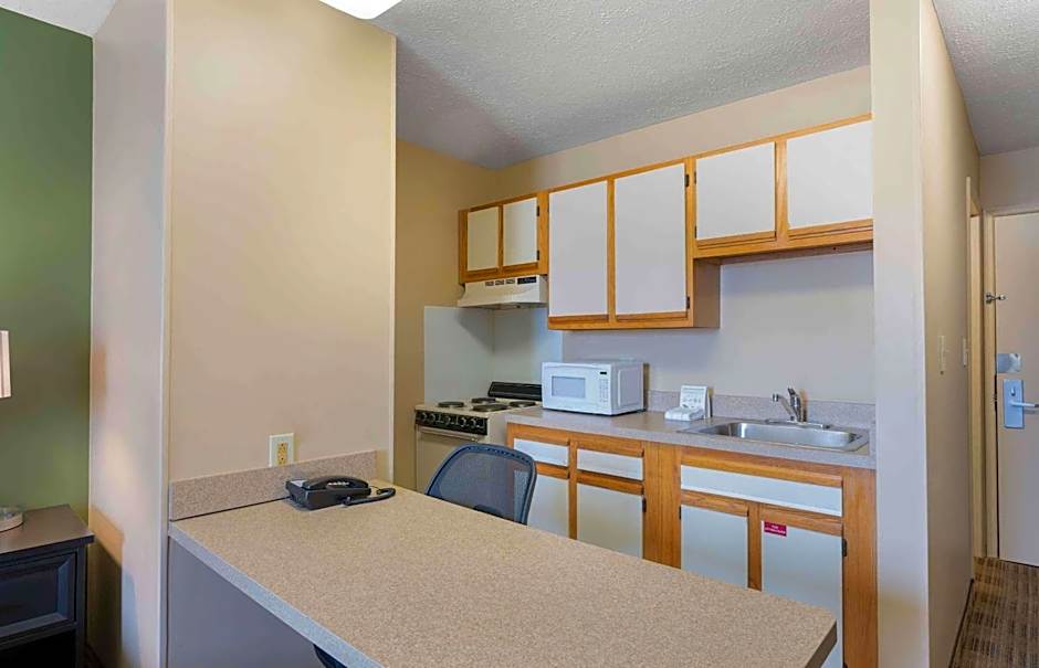 Extended Stay America Select Suites - Atlanta - Kennesaw Chastain Rd.