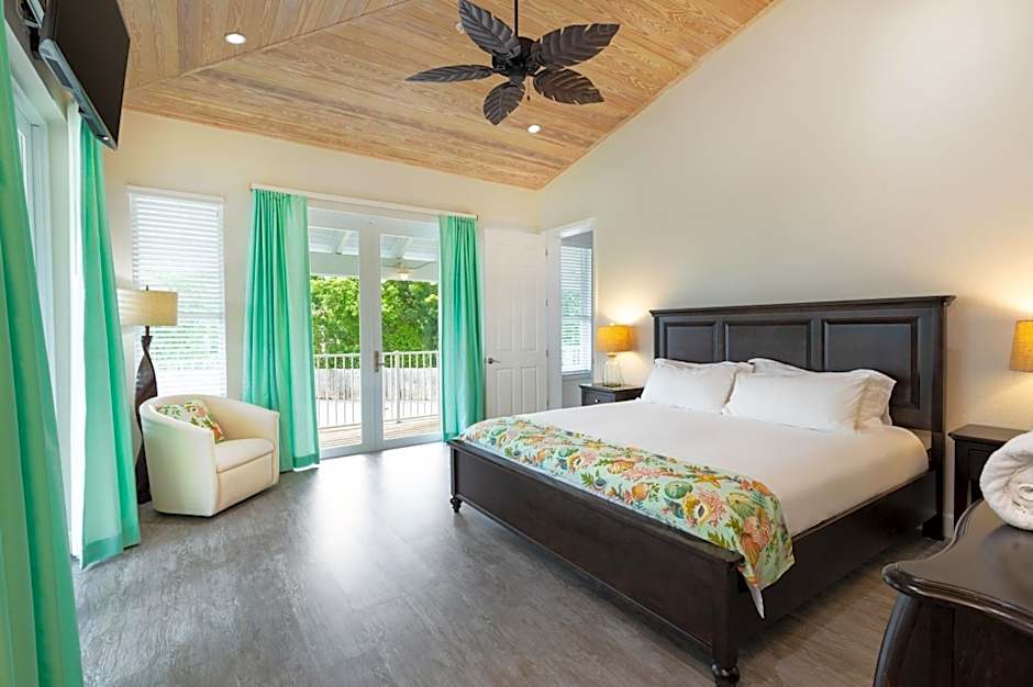 Dolphin Point Villas