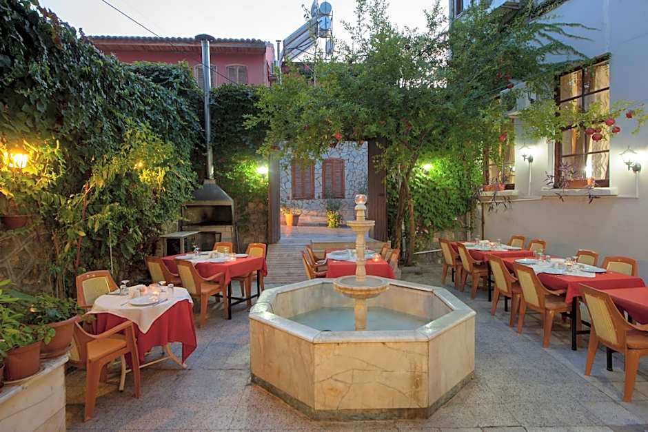 Konak Hotel Kaleiçi