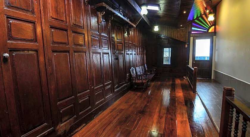 Ban U Thong Accommodations