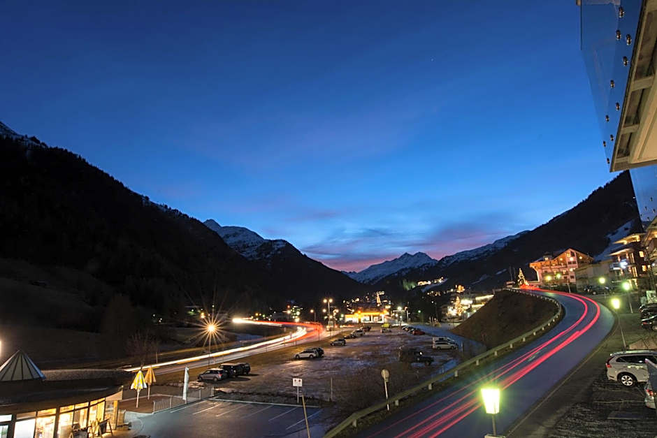 Hotel Alpenland