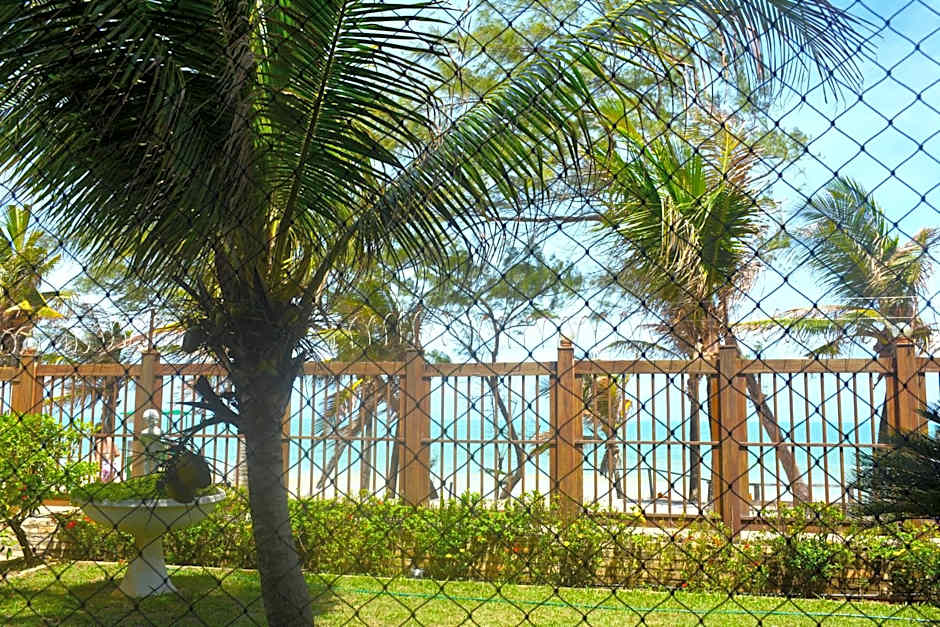 Na praia - Araça 104 - Térreo frente mar