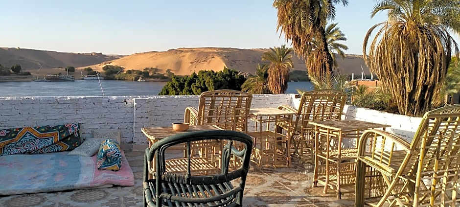 Seko Kato Nile View Hostel