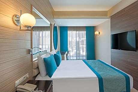 STANDARD ROOM SEA VIEW