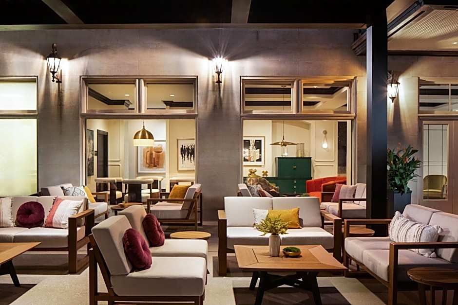 The LaSalle Hotel, Bryan College Station, a Tribute Portfolio Hotel