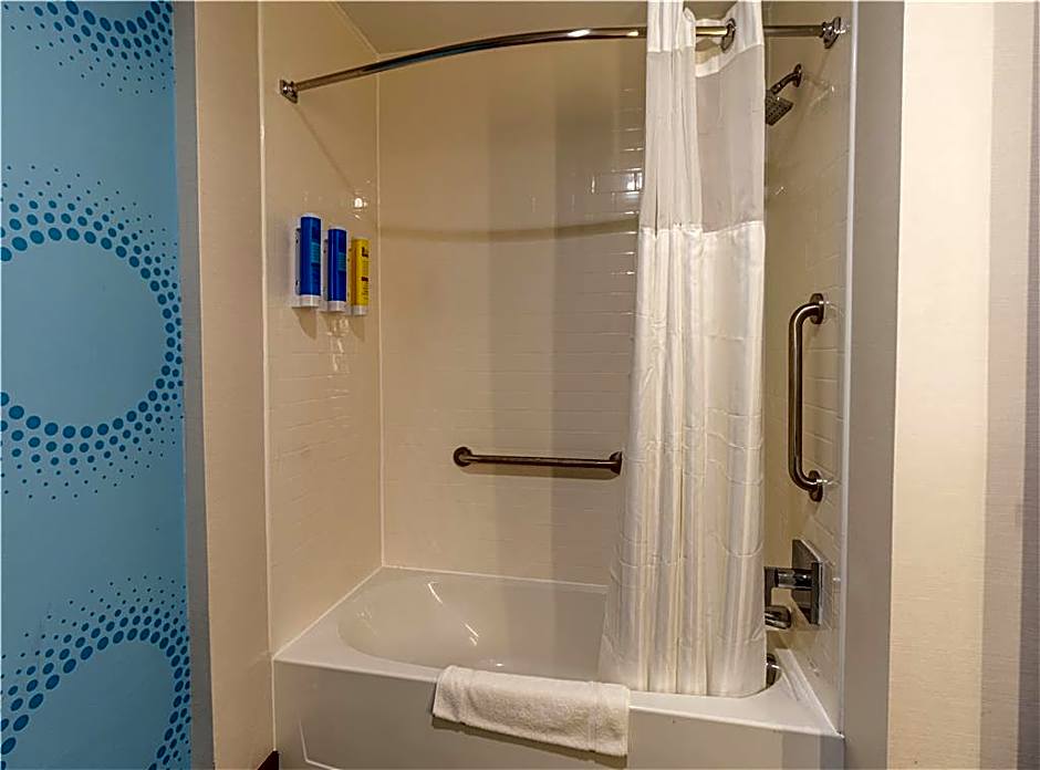 Tru by Hilton McKinney