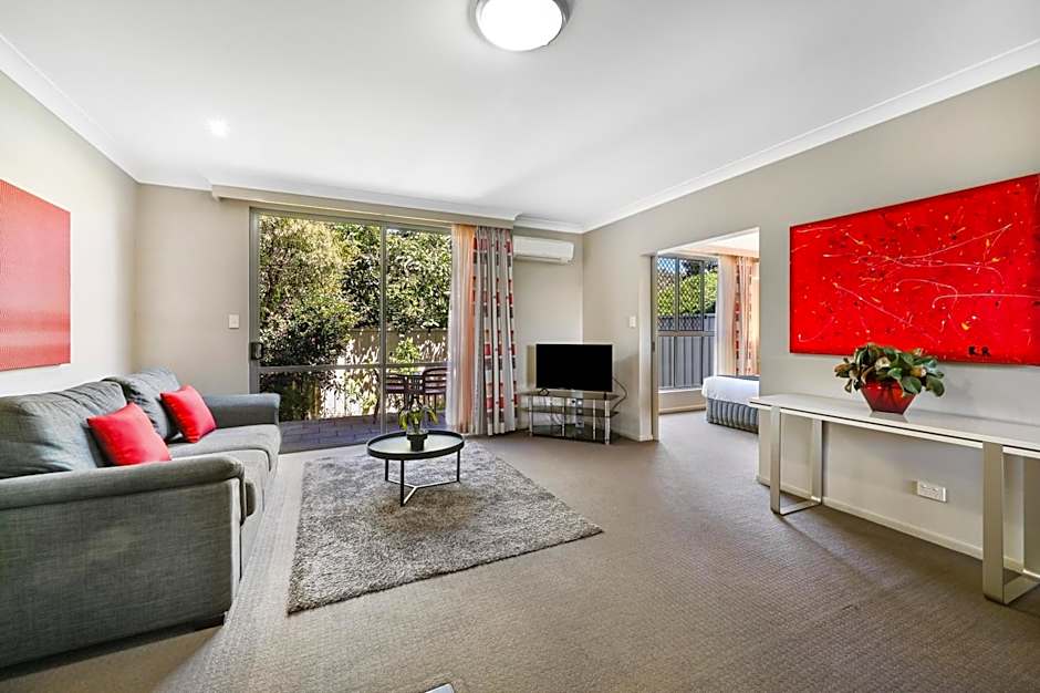 Platinum International