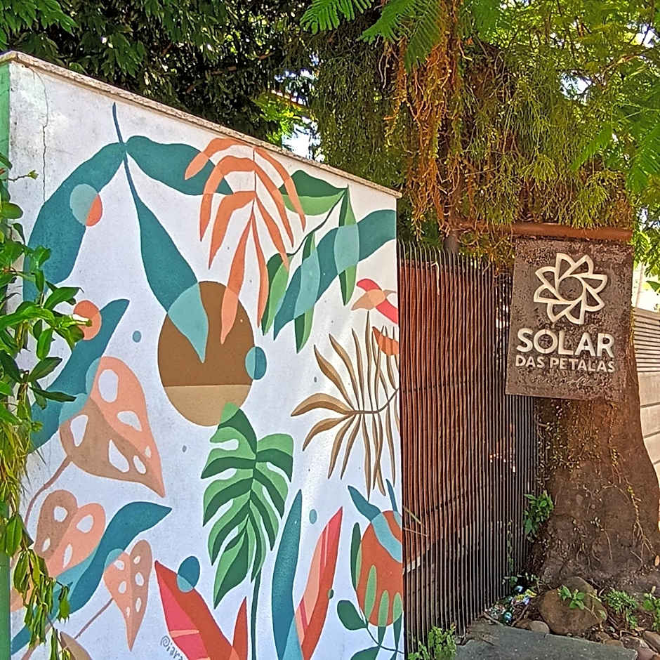Solar das Pétalas Guest House