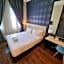 The Square Hotel