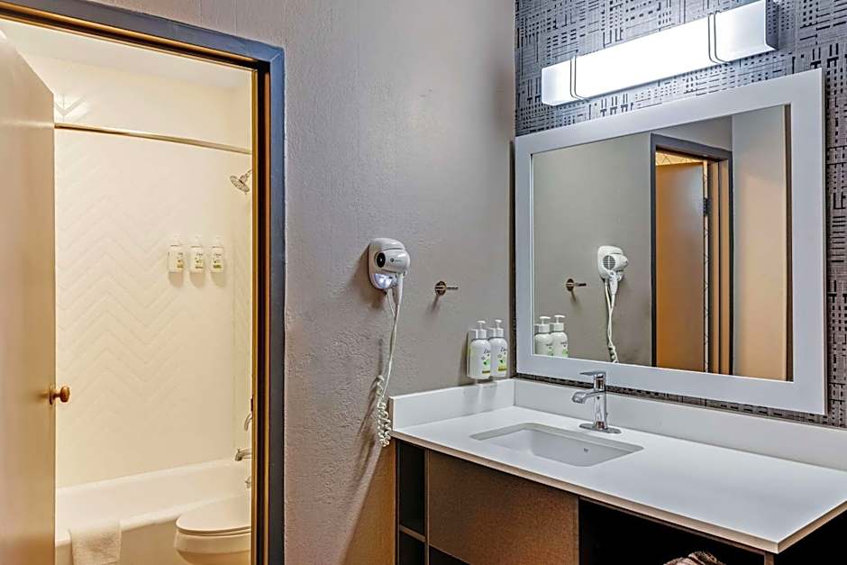 The Wander Hotel, a Ramada by Wyndham