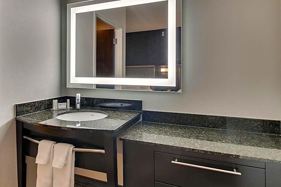 SpringHill Suites by Marriott Birmingham Downtown at UAB