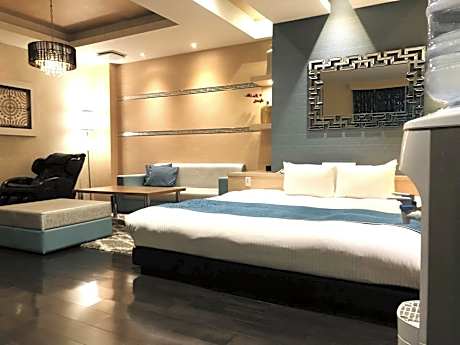 Deluxe Double Room - Non-Smoking