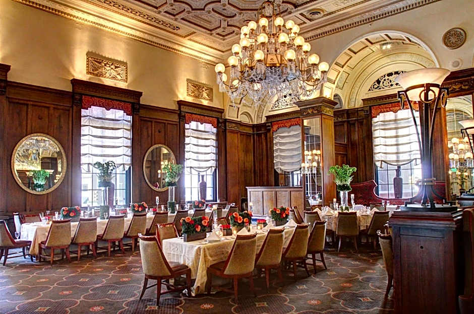 Omni William Penn Hotel