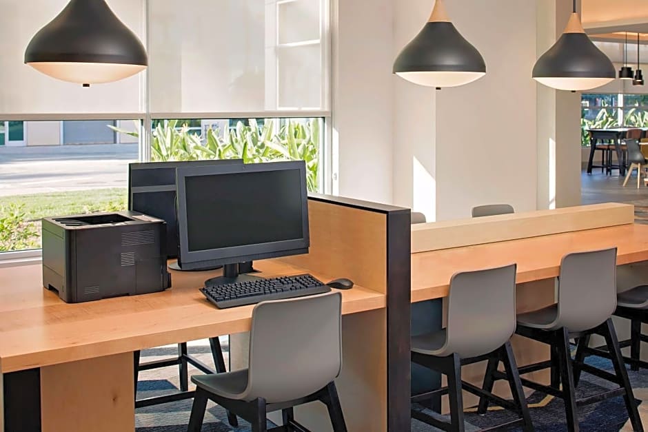 Hyatt House Irvine/John Wayne Airport