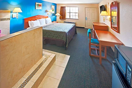 1 King Bed Studio Suite Smoking