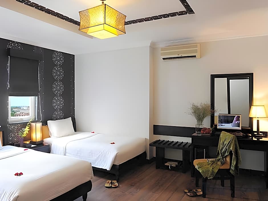 Orchid Hotel Hue
