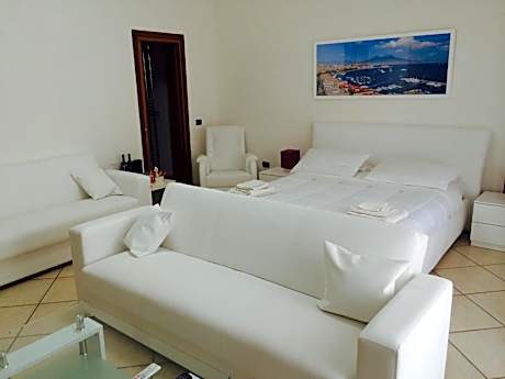 Deluxe Double or Twin Room with Sea View