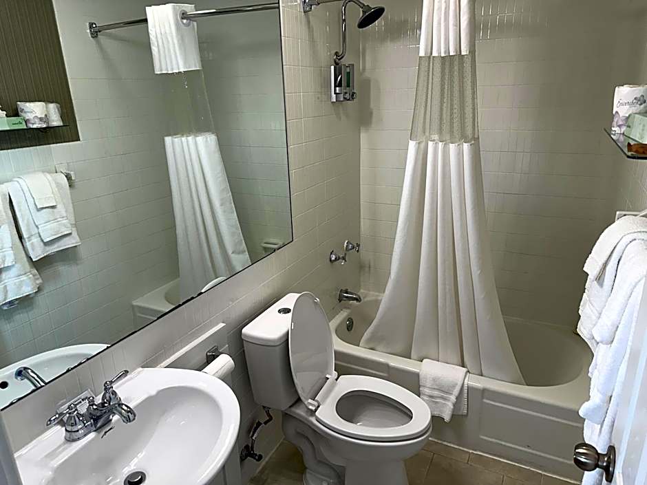 Island House Historic Vacation Rentals