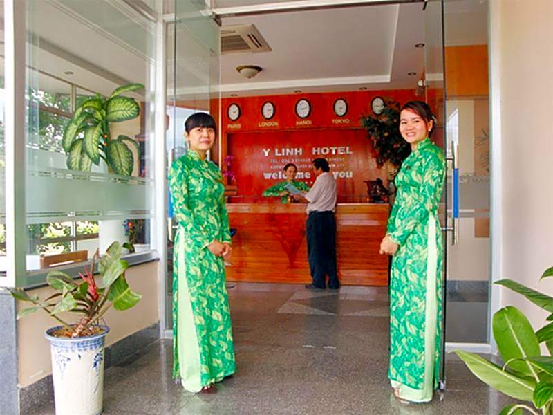 Y Linh Hotel