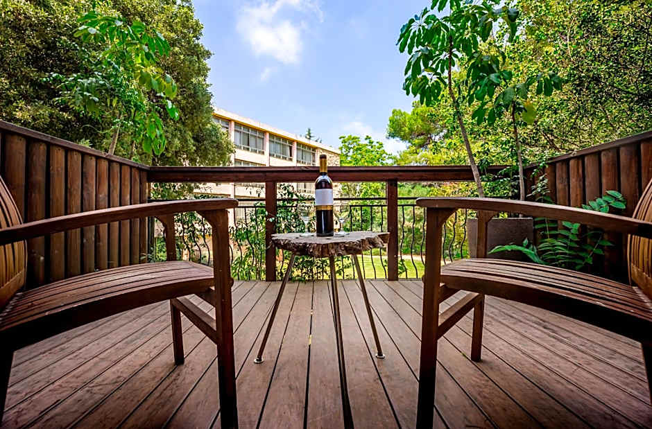 Hacienda Forest View Hotel