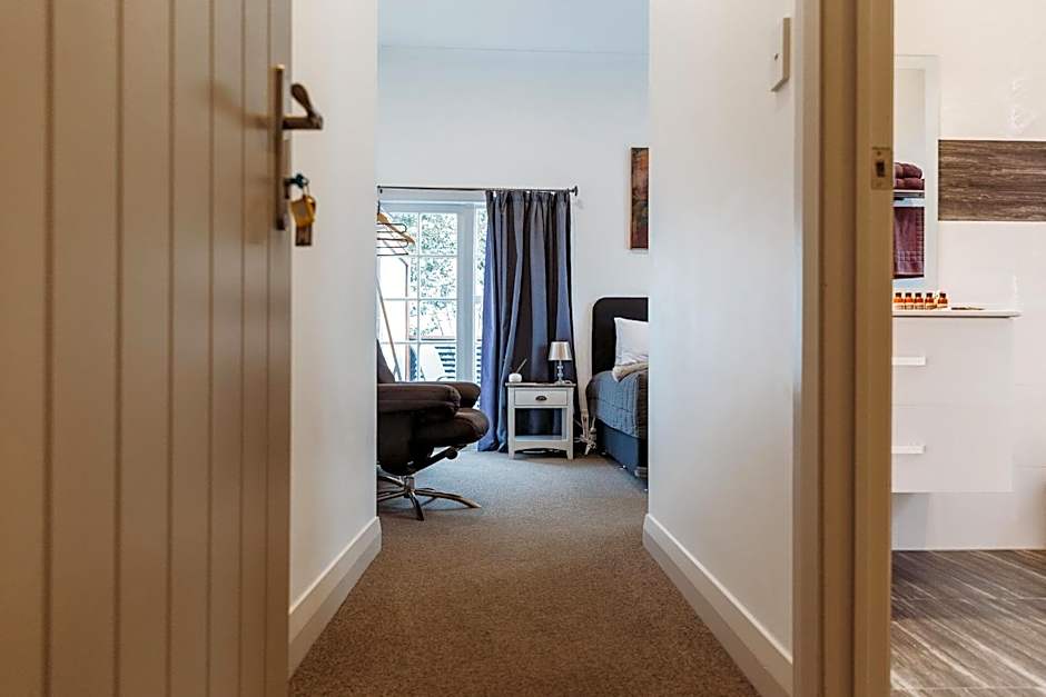 Talisman Hotel & Restaurant