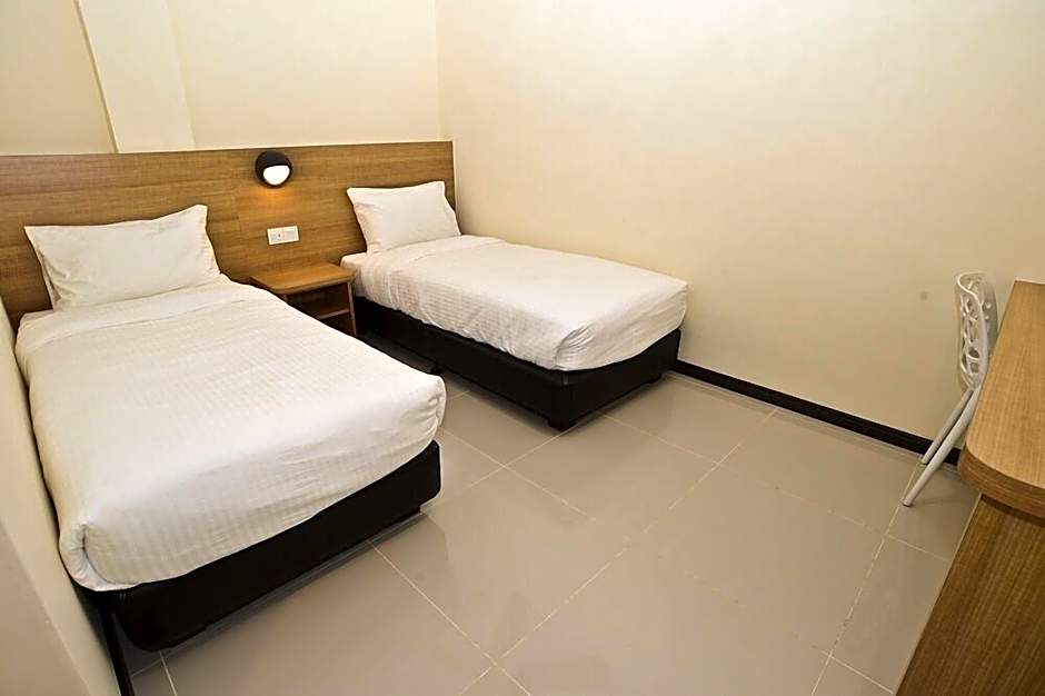 118 Hotel, Dato Keramat - Self Check-In (Key Box)