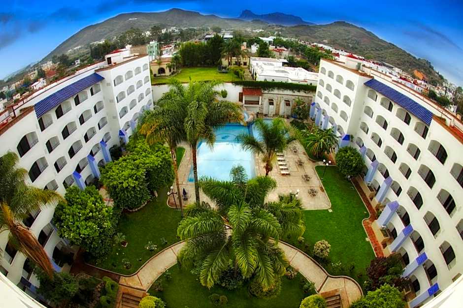 Hotel Gran Plaza & Convention Center