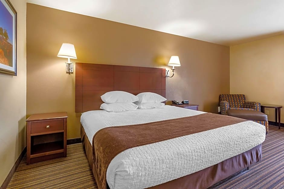 Best Western Plus Winslow Inn