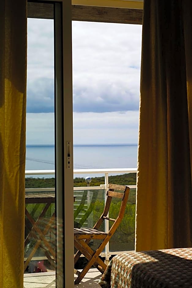 Arrifana Destination Suites