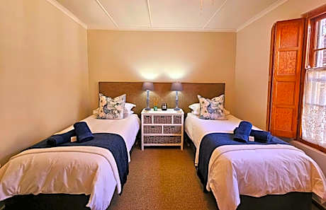 Twin Room with Shared Bathroom