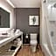 Cambria Hotel Manchester South Windsor
