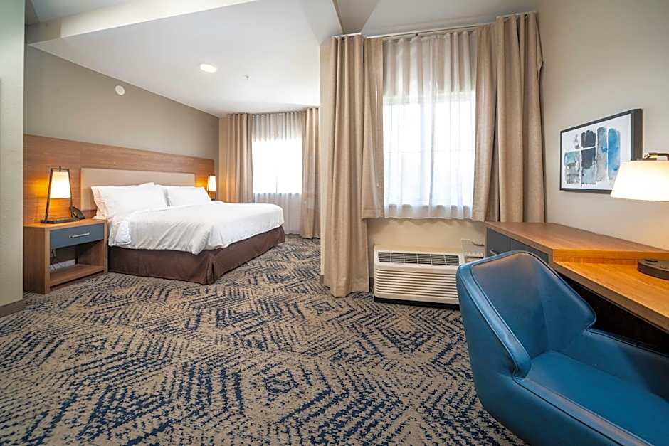 Photo 1 of 1 of Studio 1 King Bed Suite, Accessible