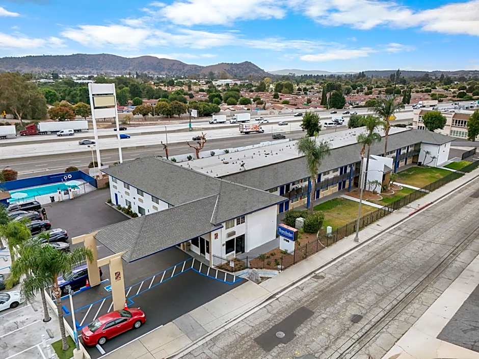 Travelodge by Wyndham Fairplex Pomona