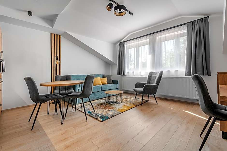 No 28 Rooms & Apartments