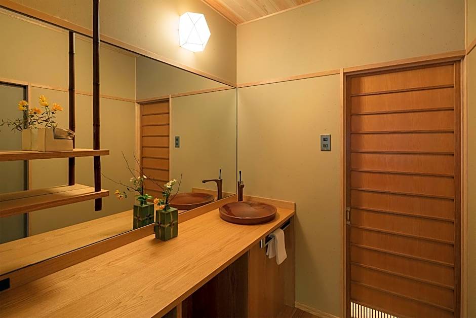 Ayaginu Machiya House