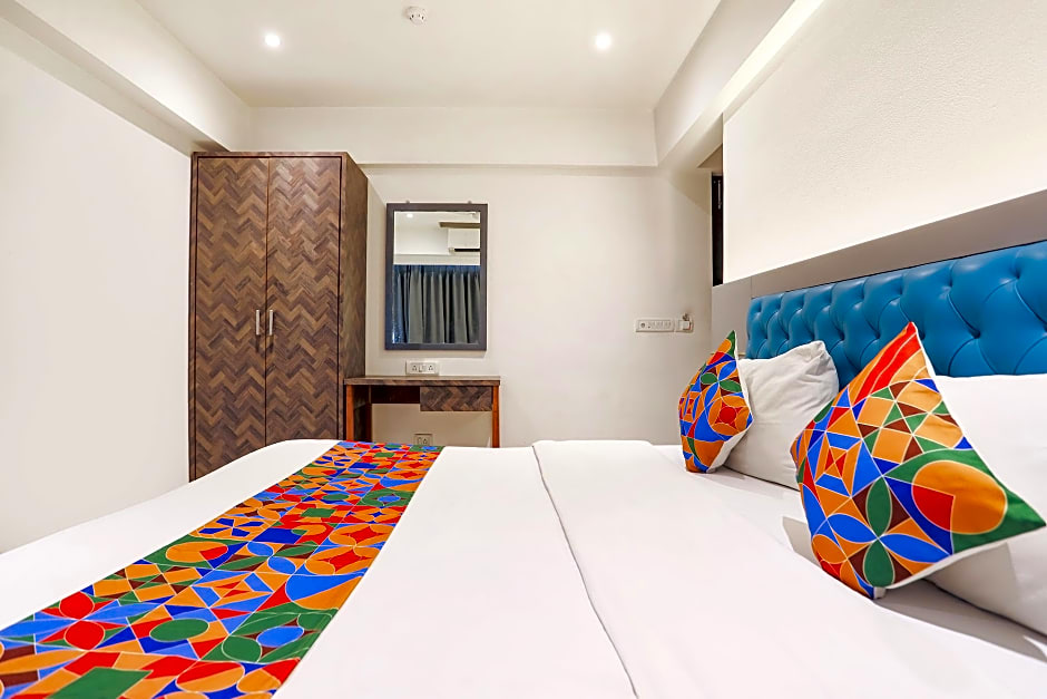 FabHotel JR Residency I - Turbhe