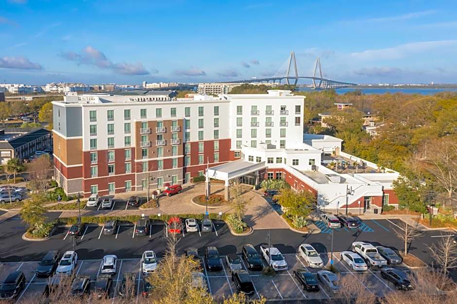 Hilton Garden Inn Charleston / Mt. Pleasant