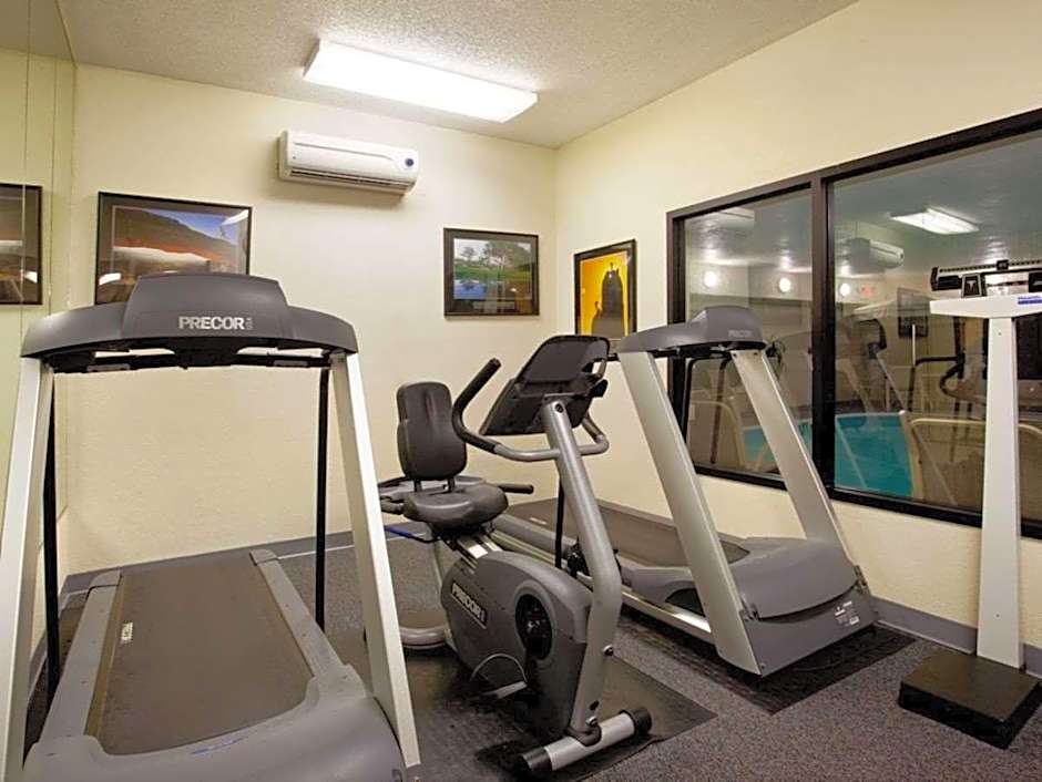Baymont Inn & Suites Merrillville