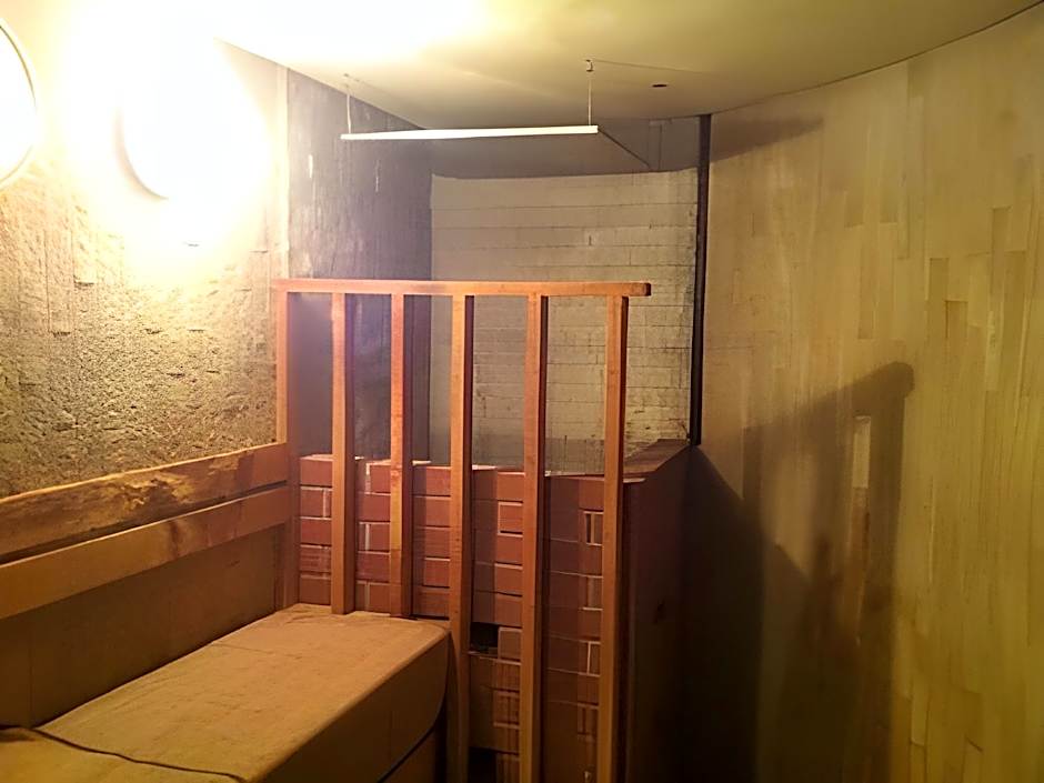 Capsule Inn Otsuka – Men Only