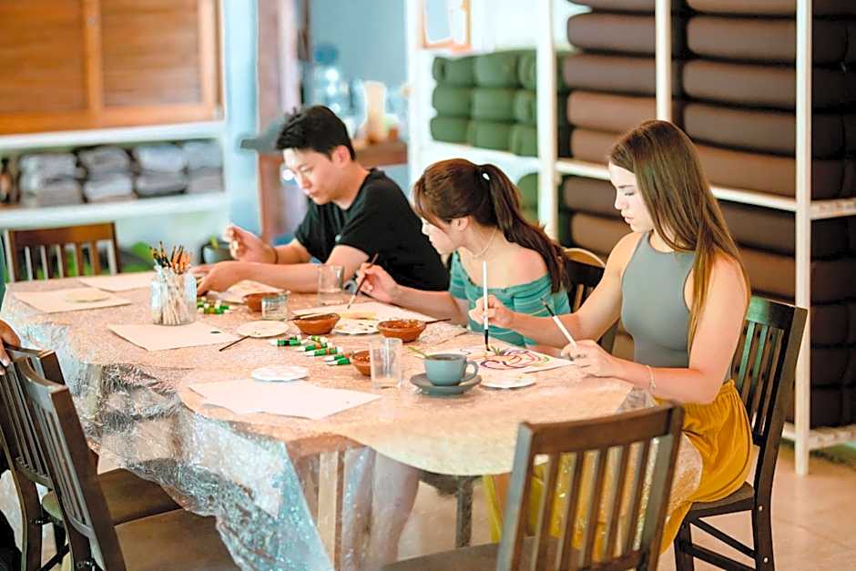 Petit Lafitte Beach Front Hotel & Bungalows