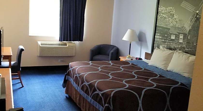 Super 8 by Wyndham Cobleskill NY