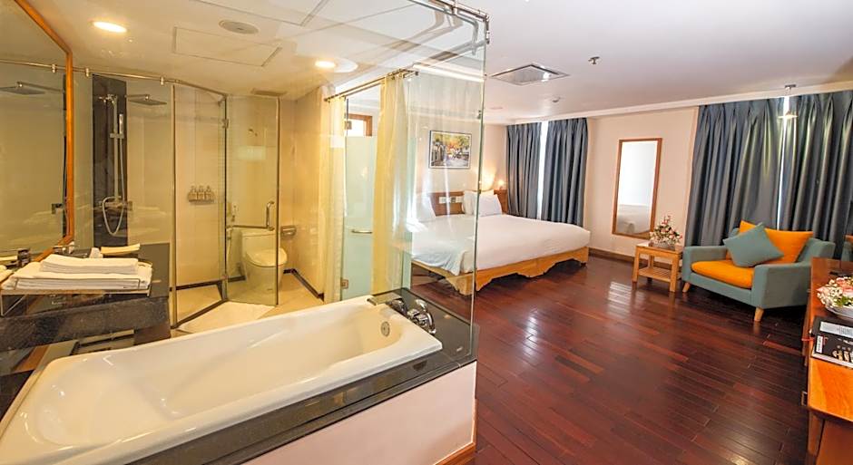 Romance Hotel