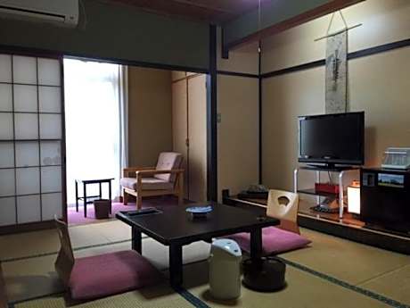 Japanese-Style Economy Room