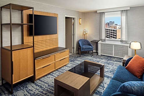 One-Bedroom King Suite with Two Sofa Beds - High Floors